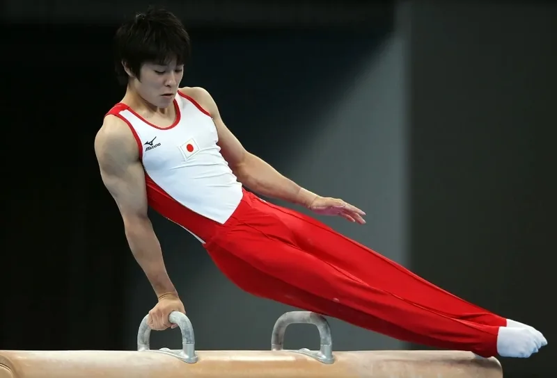 Nhắc đến thể dục dụng cụ Olympics, khán giả thường nhớ đến những màn trình diễn vượt giới hạn con người