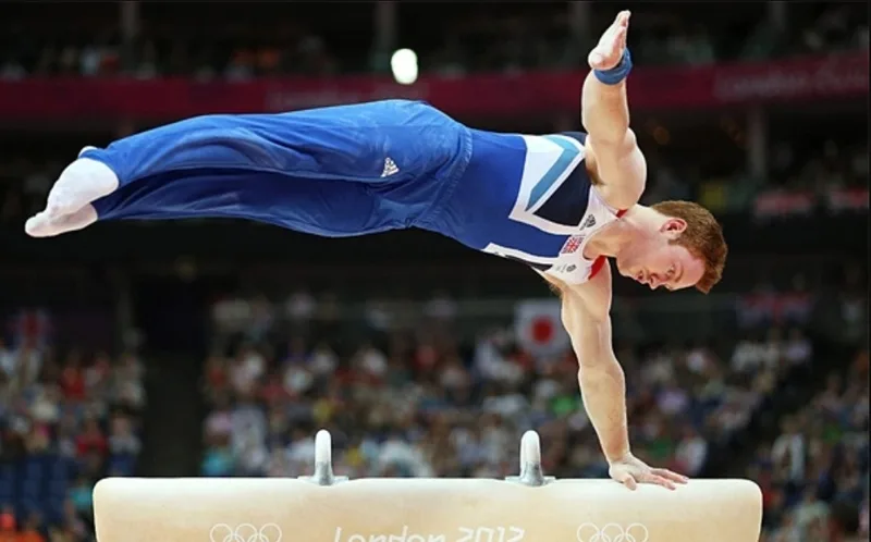 Thể dục dụng cụ Olympics có lịch sử lâu đời trong Thế vận hội và luôn thu hút khán giả nhờ sự kết hợp giữa thể thao, nghệ thuật và kỹ thuật chính xác.